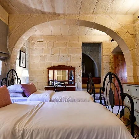 Maria's * Għasri