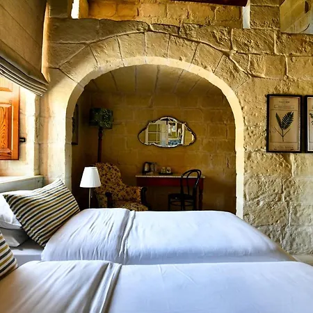 Maria's Bed & Breakfast *