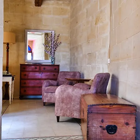 Maria's Bed & Breakfast Għasri