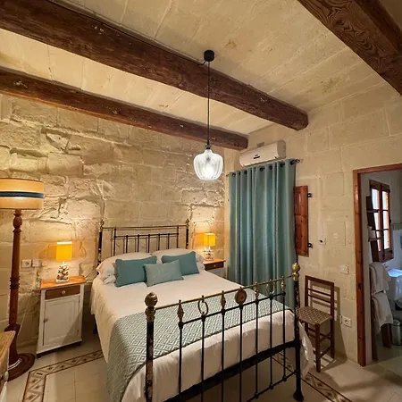 Bed & Breakfast Maria's *