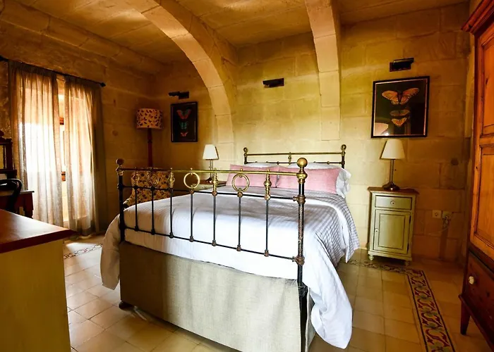 Maria's Bed & Breakfast 4*