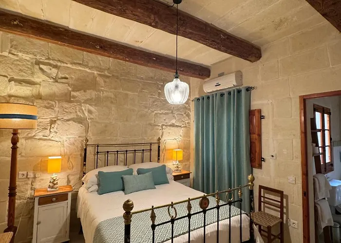 Bed & Breakfast Maria's 4*